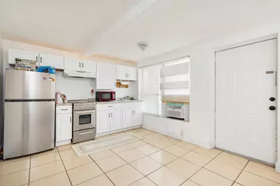 258 Conniston Road, West Palm Beach, FL 33405 - Photo 5