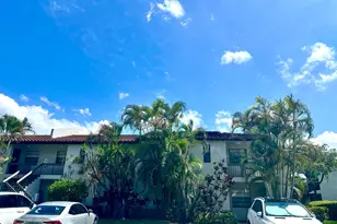 21535 Cypress Hammock Dr, Boca Raton, FL 33428 - Photo 5