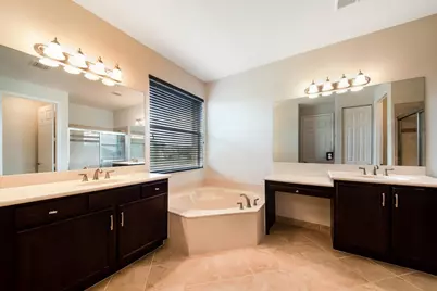8268 Calabria Lakes Drive, Boynton Beach, FL 33473 - Photo 17