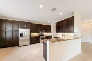 8268 Calabria Lakes Drive, Boynton Beach, FL 33473 - Photo 5
