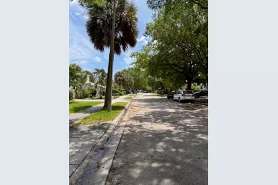 521 48th Street, West Palm Beach, FL 33407 - Photo 13