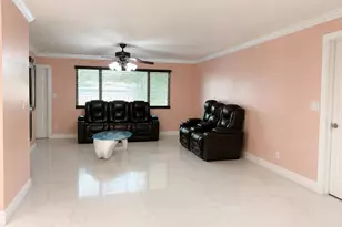 2000 Eagle Dr, West Palm Beach, FL 33409 - Photo 5
