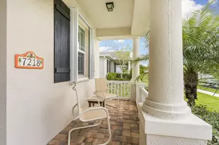 7218 E Village Square, Vero Beach, FL 32966 - Photo 3