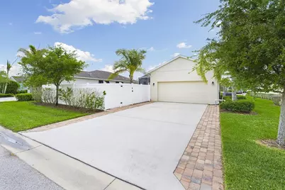7218 E Village Square, Vero Beach, FL 32966 - Photo 35