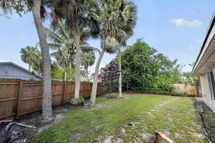 748 Place Chateau, Delray Beach, FL 33445 - Photo 33