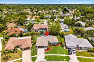 986 Cherry Ln, Wellington, FL 33414 - Photo 37