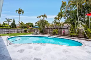 986 Cherry Ln, Wellington, FL 33414 - Photo 33