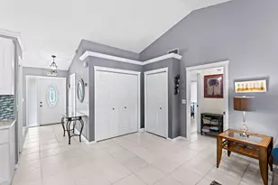 986 Cherry Ln, Wellington, FL 33414 - Photo 7