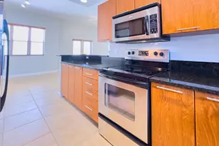 2313 Vintage Dr, Lighthouse Point, FL 33064 - Photo 3