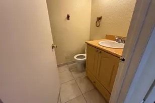 11201 SW 13th St, Pembroke Pines, FL 33025 - Photo 5