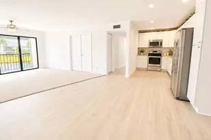 1118 Green Pine Blvd, West Palm Beach, FL 33409 - Photo 5