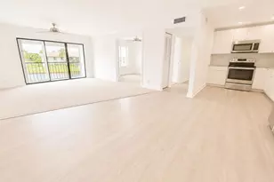 1118 Green Pine Blvd, West Palm Beach, FL 33409 - Photo 3