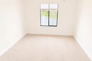 1118 Green Pine Blvd, West Palm Beach, FL 33409 - Photo 13