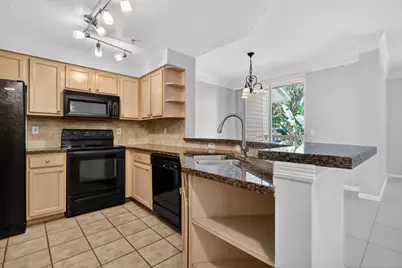 175 Galicia Way #209, Jupiter, FL 33458 - Photo 5