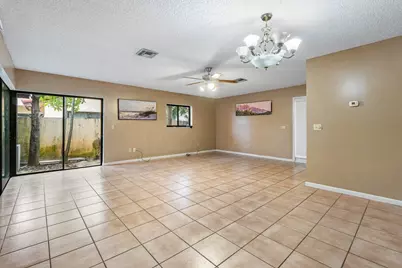 2780 Norfolk Pine Court, Lake Worth, FL 33462 - Photo 3