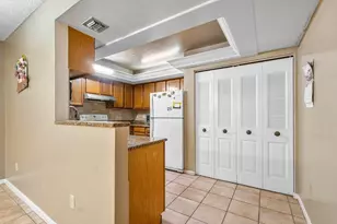2780 Norfolk Pine Ct, Lake Worth, FL 33462 - Photo 7