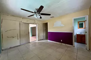 3941 NW 36th Ter, Lauderdale Lakes, FL 33309 - Photo 7
