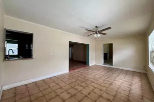 3941 NW 36th Ter, Lauderdale Lakes, FL 33309 - Photo 5