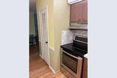 659 W Oakland Park Boulevard #204, Oakland Park, FL 33311 - Photo 5