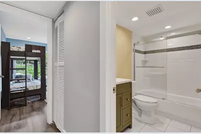 11521 Landing Place #E1, North Palm Beach, FL 33408 - Photo 17