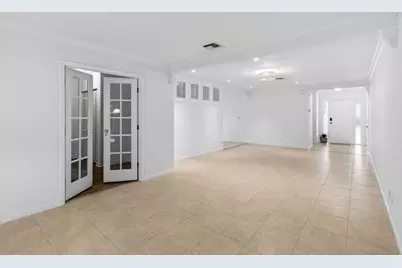 201 Del Rio Boulevard, Boca Raton, FL 33432 - Photo 13