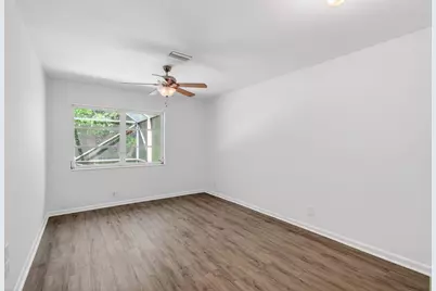 201 Del Rio Boulevard, Boca Raton, FL 33432 - Photo 39