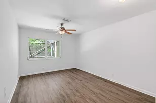 201 Del Rio Blvd, Boca Raton, FL 33432 - Photo 39