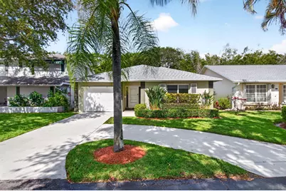 201 Del Rio Boulevard, Boca Raton, FL 33432 - Photo 3