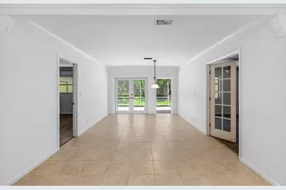 201 Del Rio Boulevard, Boca Raton, FL 33432 - Photo 9