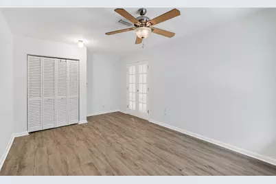 201 Del Rio Boulevard, Boca Raton, FL 33432 - Photo 41