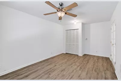201 Del Rio Boulevard, Boca Raton, FL 33432 - Photo 37
