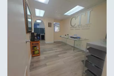 600 SW 4th Avenue, Fort Lauderdale, FL 33315 - Photo 3
