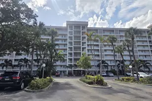 2671 S Course Dr, Pompano Beach, FL 33069 - Photo 23