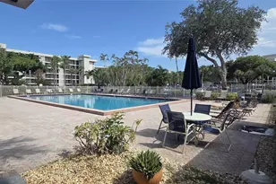 2671 S Course Dr, Pompano Beach, FL 33069 - Photo 25