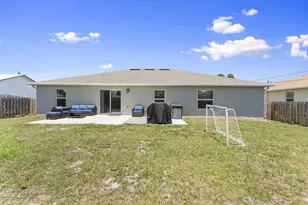 692 SW Hamberland Ave, Port Saint Lucie, FL 34953 - Photo 23
