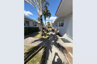720 SW 7th Street #4, Dania Beach, FL 33004 - Photo 25