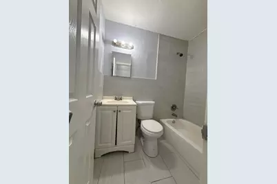 720 SW 7th Street #4, Dania Beach, FL 33004 - Photo 13