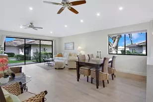 533 Club Dr, Palm Beach Gardens, FL 33418 - Photo 11