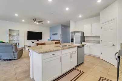 10511 SW Toren Way, Port Saint Lucie, FL 34987 - Photo 13
