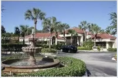 2445 SW 18th Terrace #205, Fort Lauderdale, FL 33315 - Photo 9