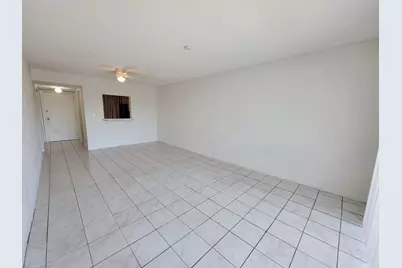 3700 NW 21st Street #203, Lauderdale Lakes, FL 33311 - Photo 3