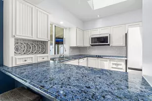 2110 NE 55th St, Fort Lauderdale, FL 33308 - Photo 35