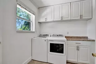 2802 NE 15th Ave, Wilton Manors, FL 33334 - Photo 7