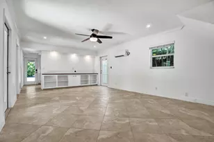 2802 NE 15th Ave, Wilton Manors, FL 33334 - Photo 9