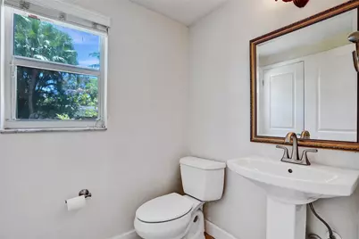 2802 NE 15th Avenue, Wilton Manors, FL 33334 - Photo 15