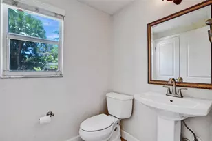 2802 NE 15th Ave, Wilton Manors, FL 33334 - Photo 15