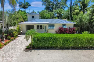 2802 NE 15th Ave, Wilton Manors, FL 33334 - Photo 1