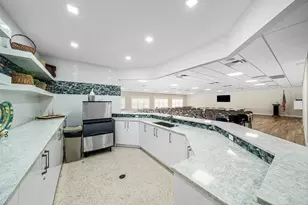921 Gardenia Dr, Delray Beach, FL 33483 - Photo 25