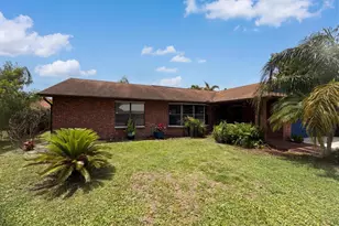 786 SE Ablett Ln, Port Saint Lucie, FL 34984 - Photo 19