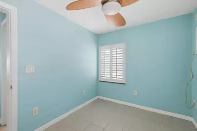 122 Julian Drive, Fort Pierce, FL 34946 - Photo 19